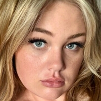 Adelina Manaut Nude