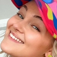 Hollyonfilm Nude